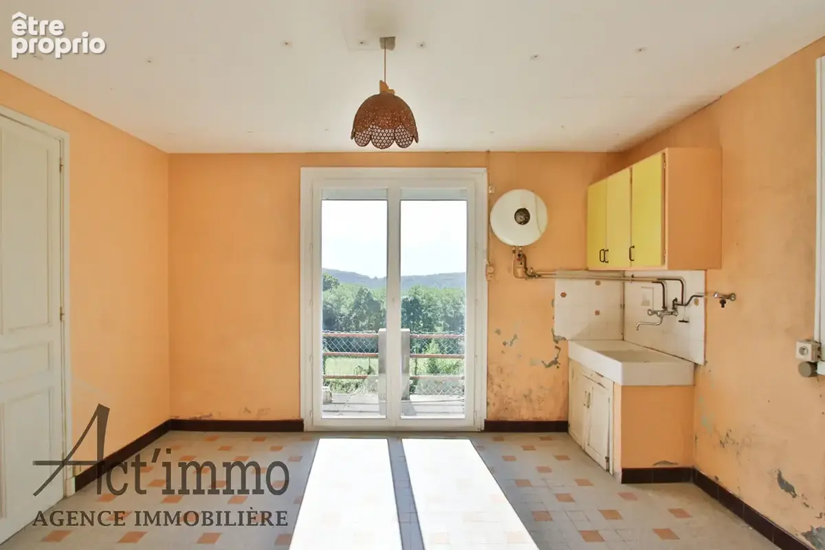 Maison à rénover Claix 5 pièces +cuisine - photo 4