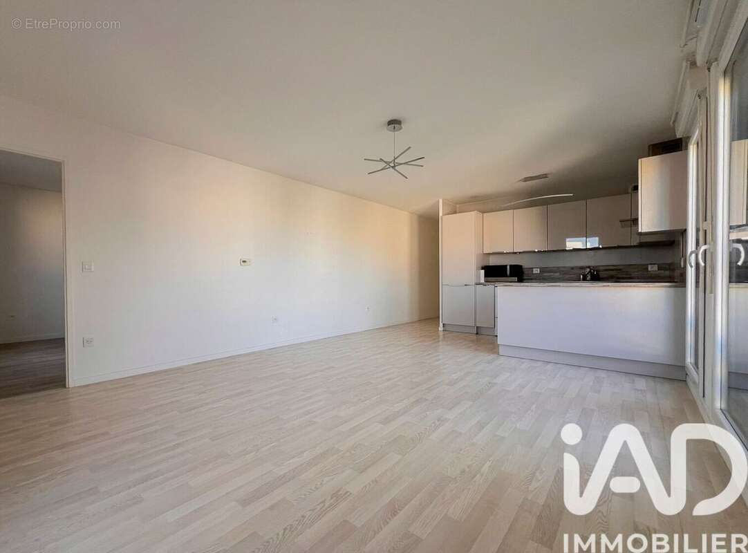 Photo 4 - Appartement à DRANCY