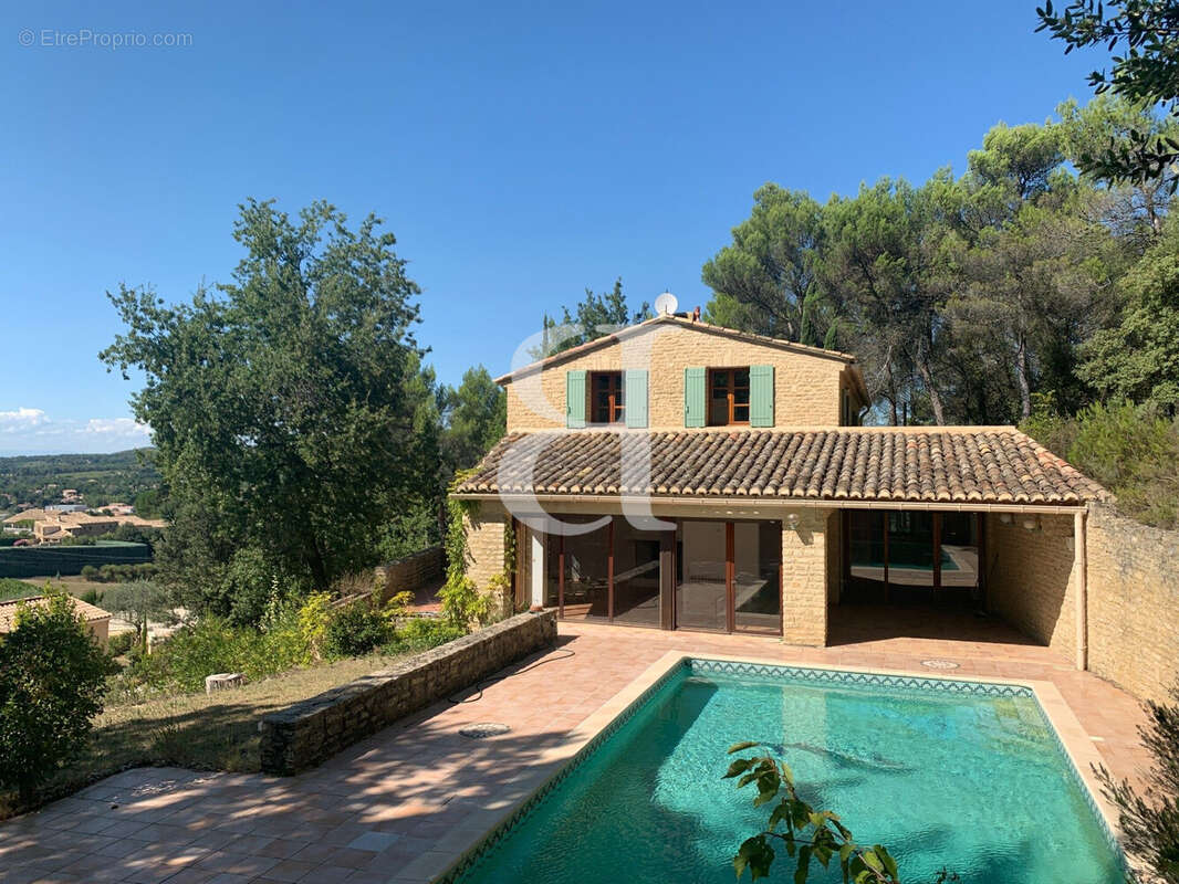 Maison à VAISON-LA-ROMAINE
