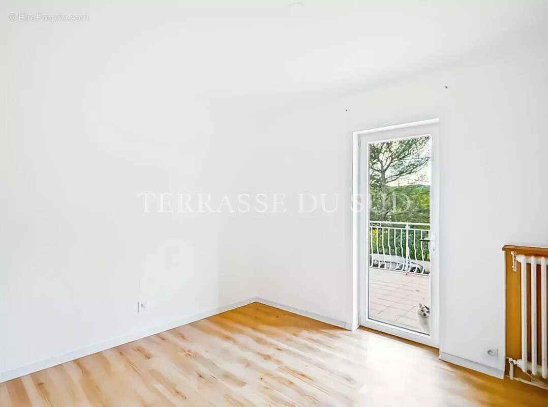 Maison à BOUC-BEL-AIR