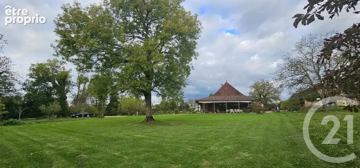 Maison 10 pièces 242 m² à vendre à Montagny-Pres-Louhans (71500) - photo 31