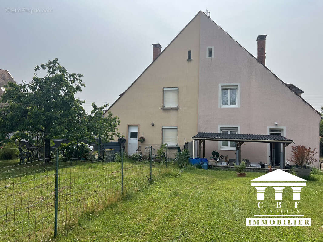 Maison à LE CREUSOT