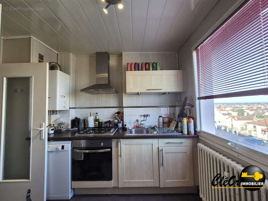 Appartement à CHATENOY-LE-ROYAL