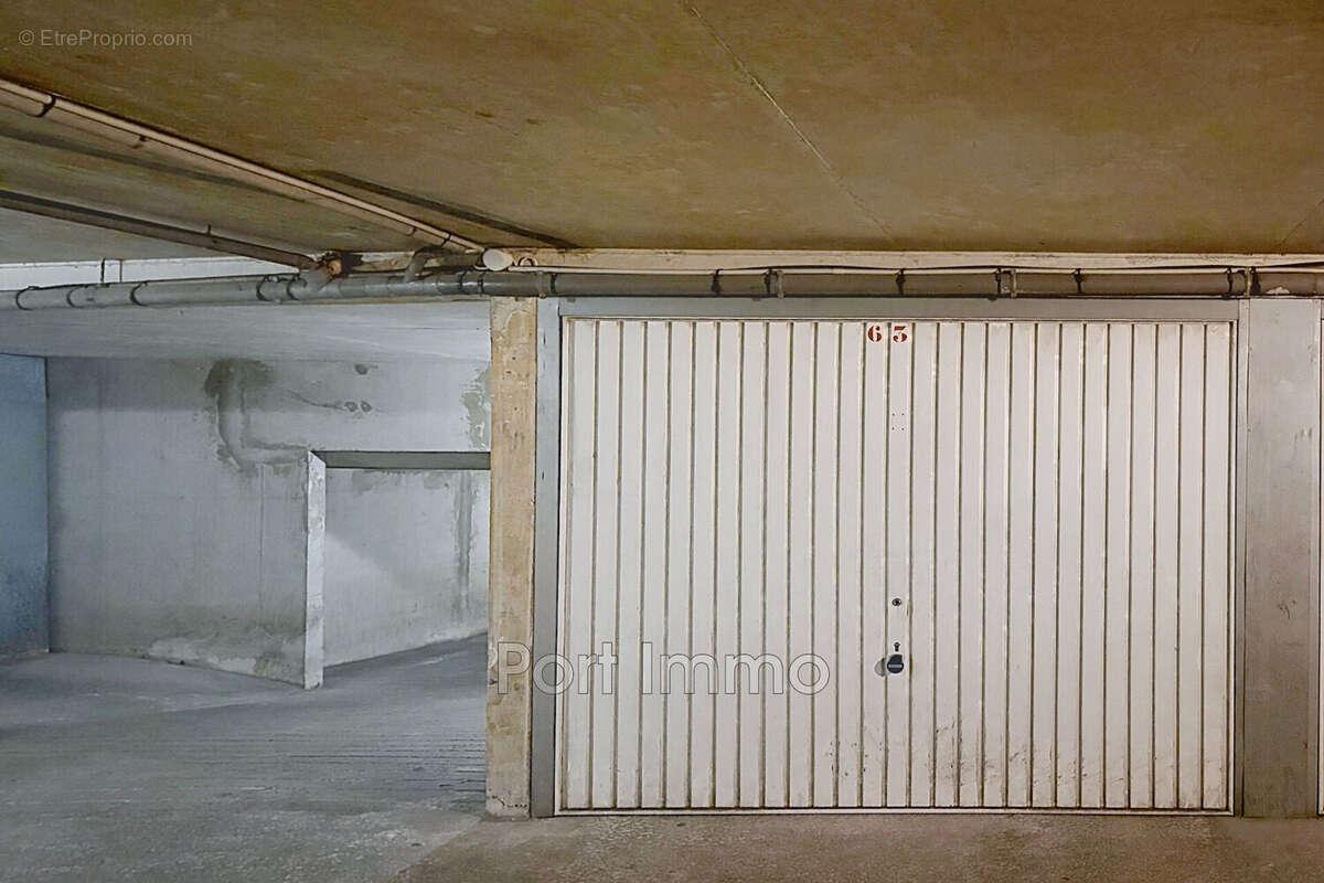Parking 12 m² à Cagnes-Sur-Mer  - photo 3