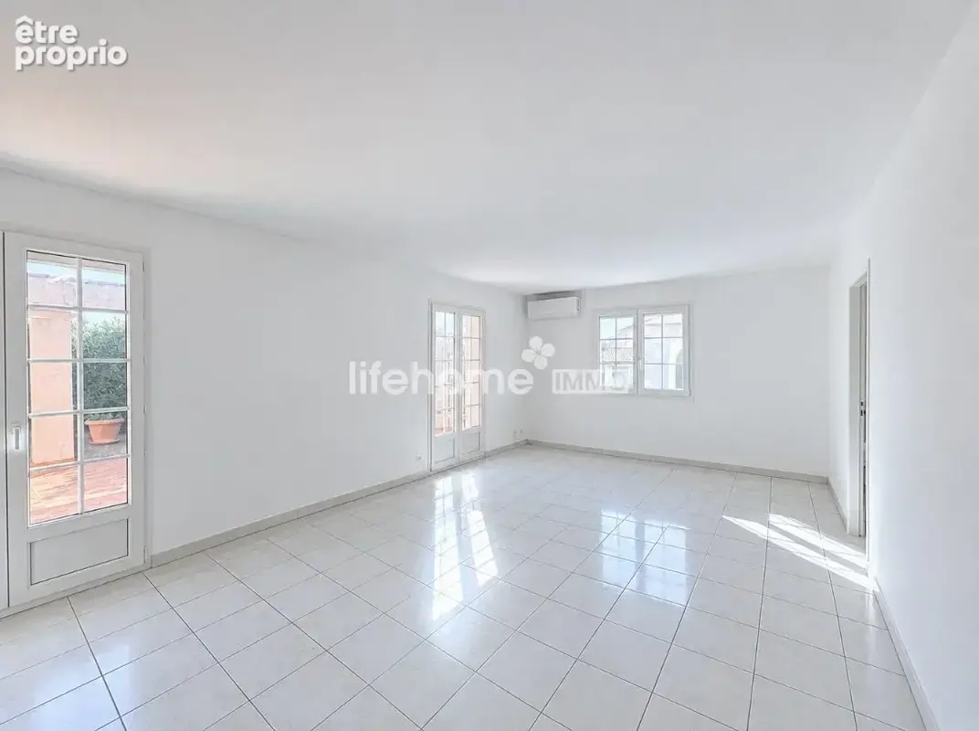 Maison 6 pièces 165 m² à vendre à Fabregues (34690) - photo 8