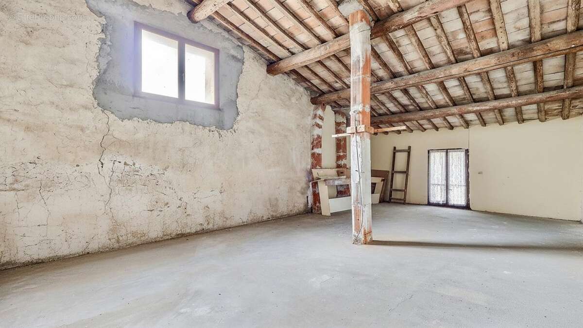 Appartement à MANDUEL