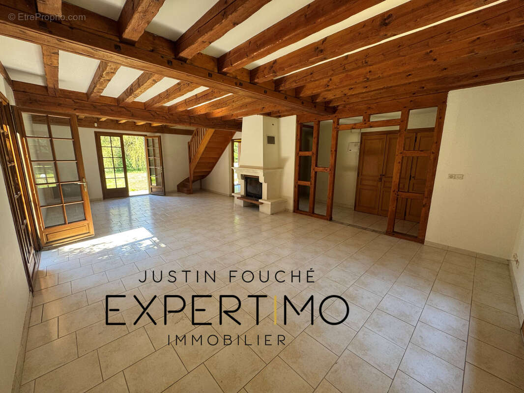 Maison à CONNERRE