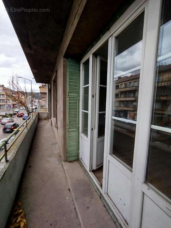   - Appartement à GIVORS