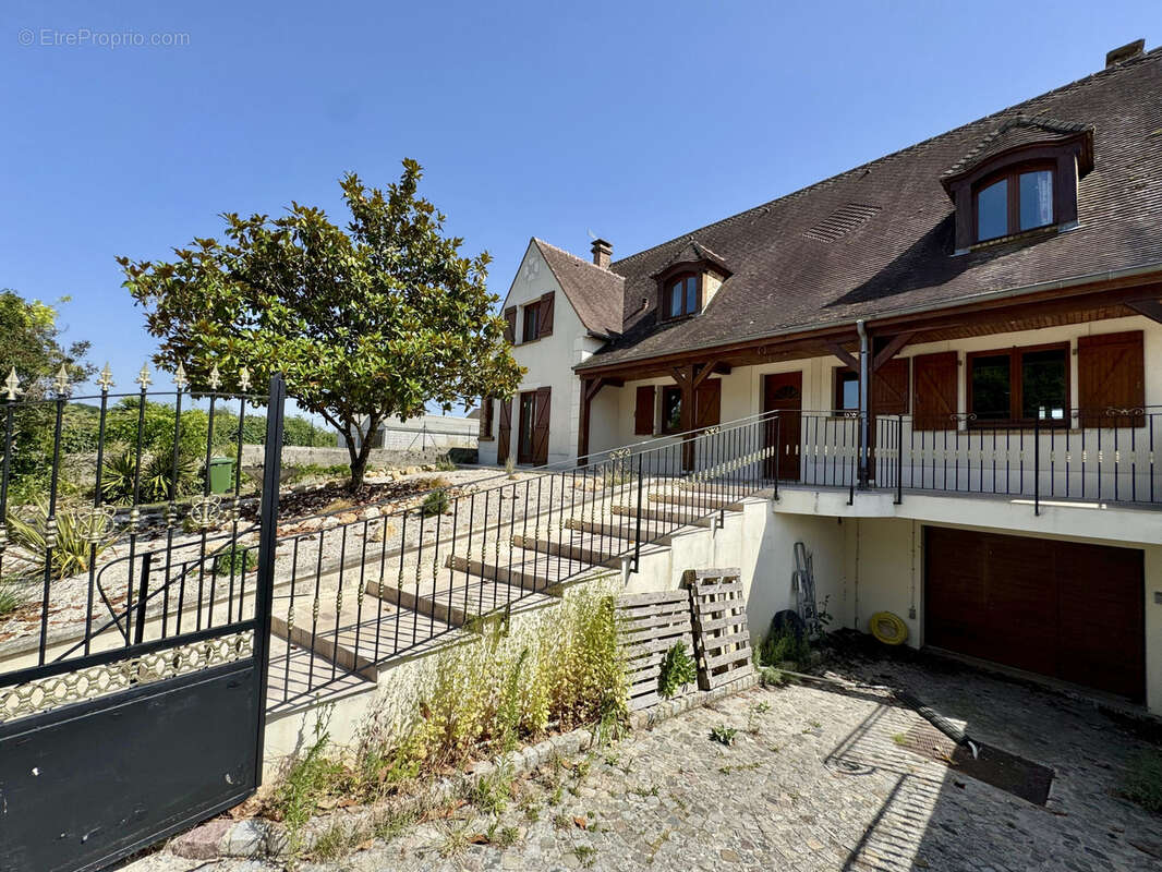 Maison à COULOMMIERS