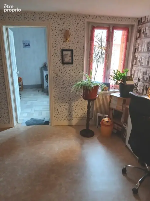 Maison 5 pièces 85 m² à vendre à Sermentizon (63120) - photo 9