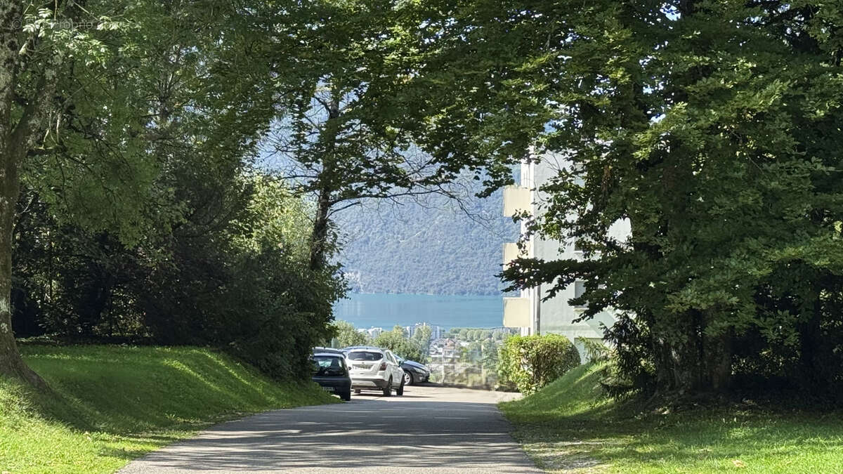 Appartement à AIX-LES-BAINS