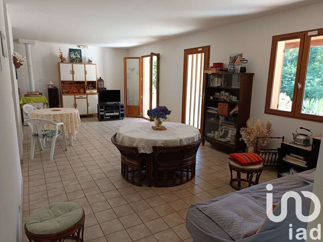 Maison 75 m² à Chambonas  - photo 8