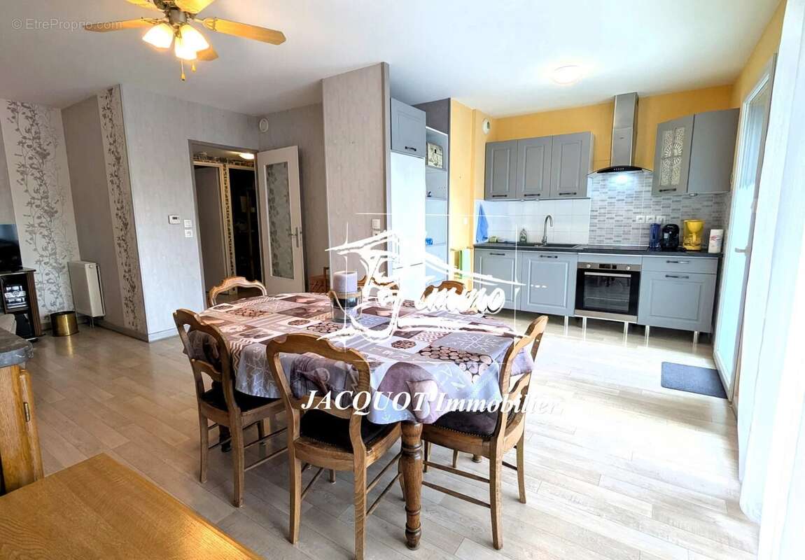 Appartement à HALLUIN