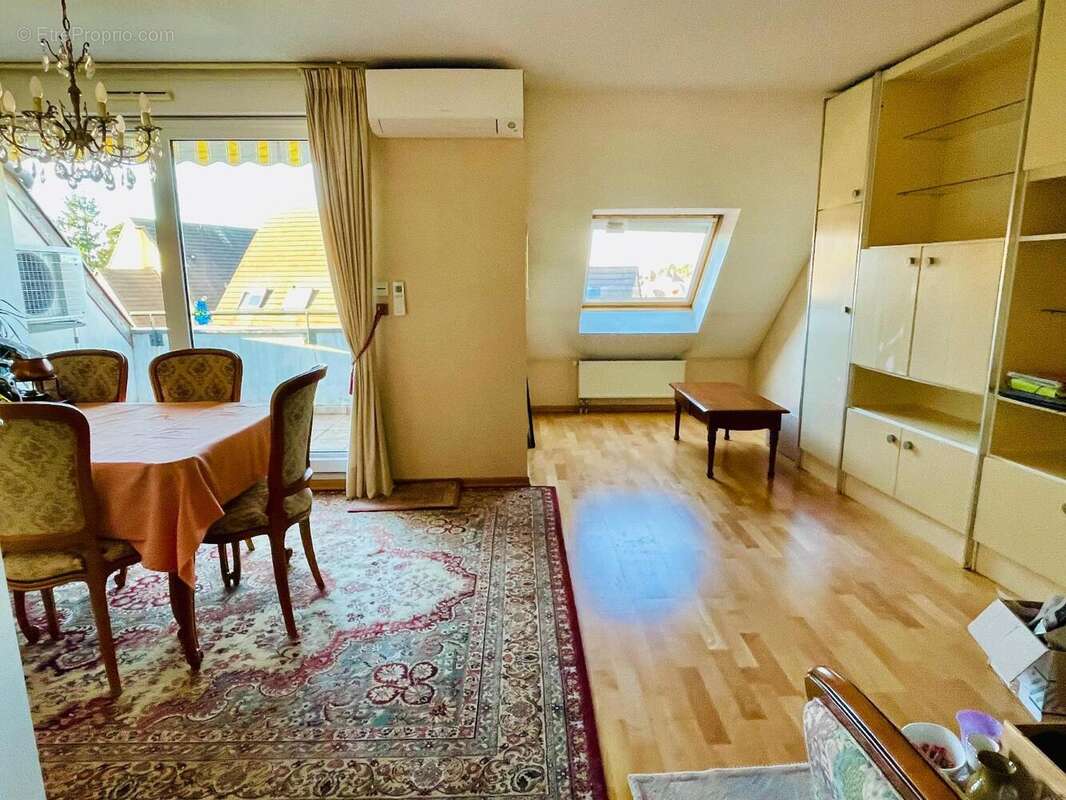  - Appartement à STRASBOURG