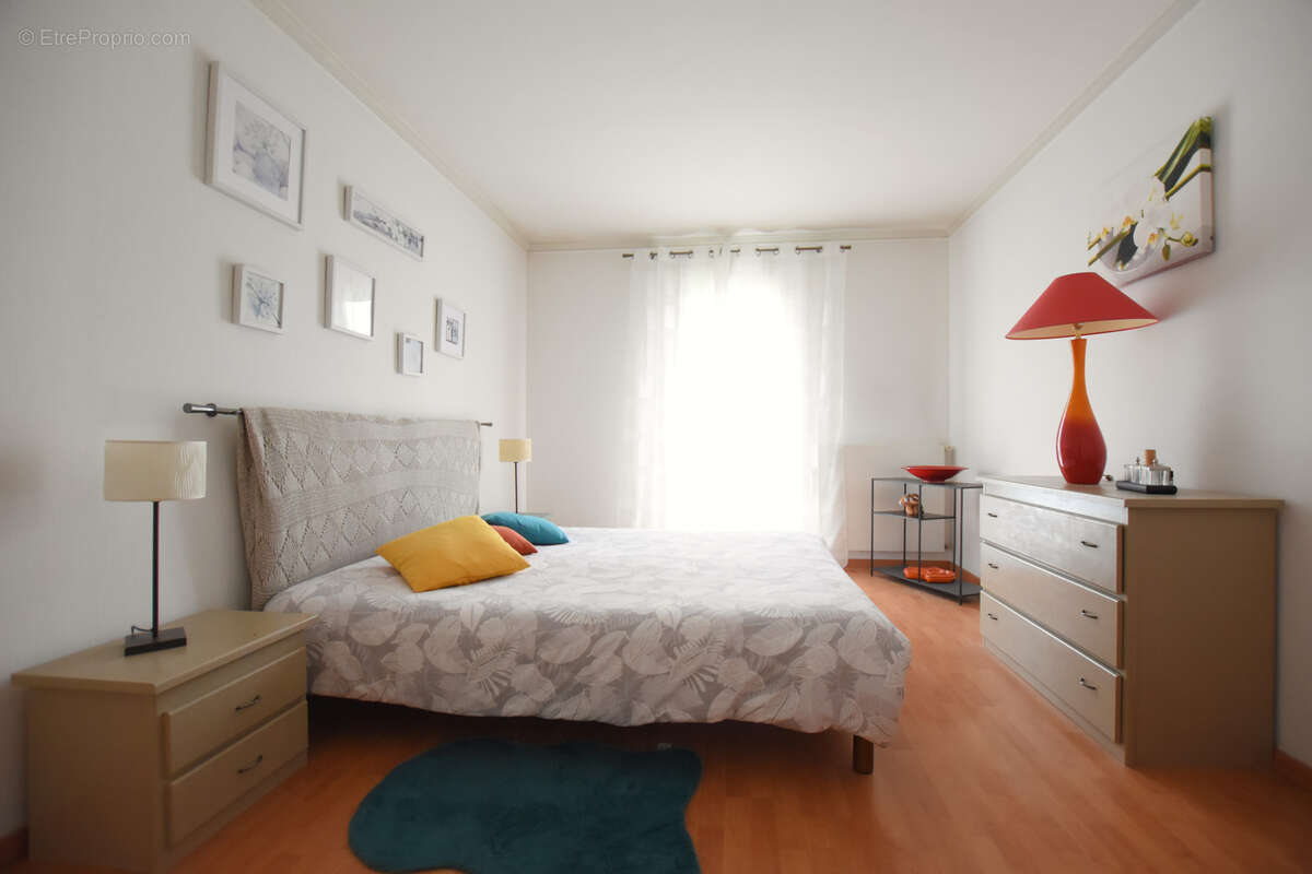 Maison à LES ESSARTS-LE-ROI