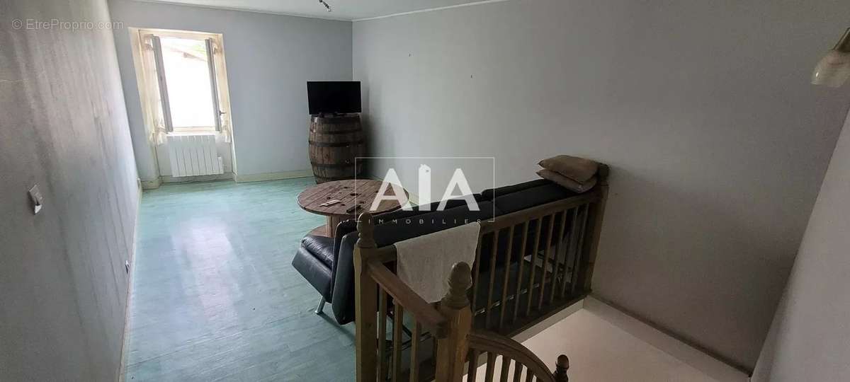 Appartement à MAINE-DE-BOIXE