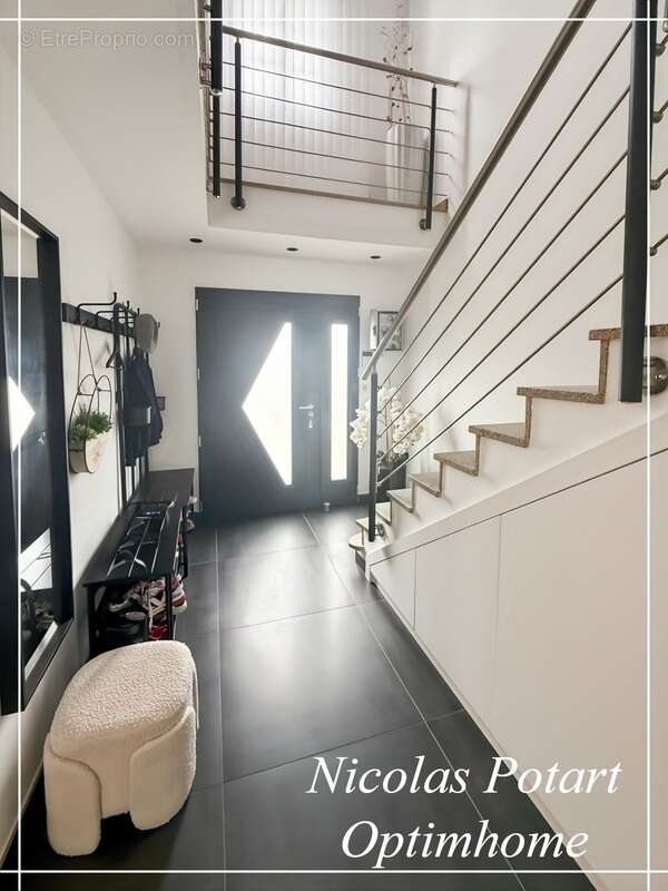 Maison à CHOISY-AU-BAC