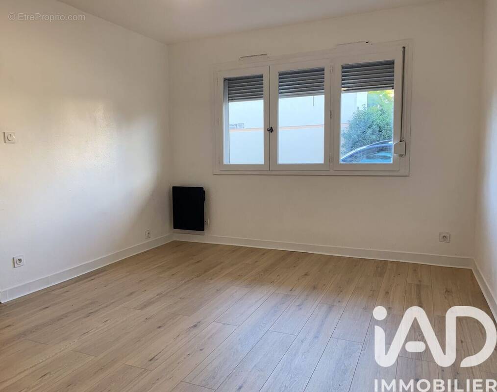 Photo 1 - Appartement à LA LONDE-LES-MAURES