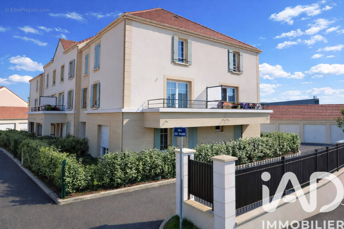 Photo 1 - Appartement à BONNIERES-SUR-SEINE