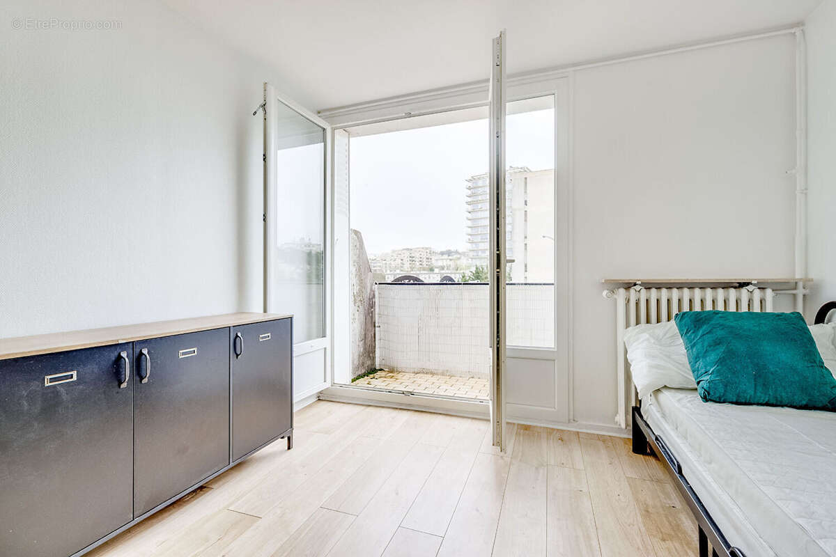 Appartement à CHATILLON