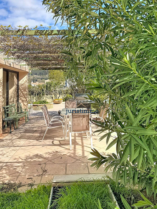 Maison à VAISON-LA-ROMAINE