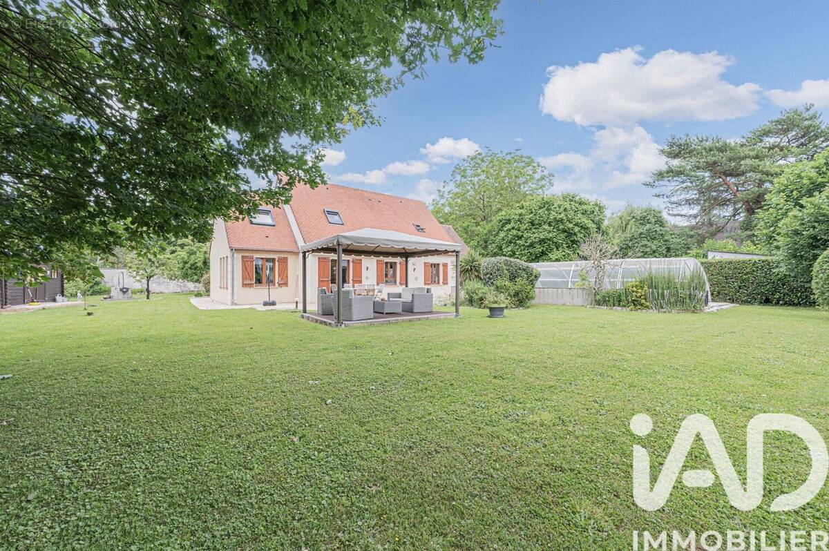 Photo 1 - Maison à VILLIERS-SUR-MORIN