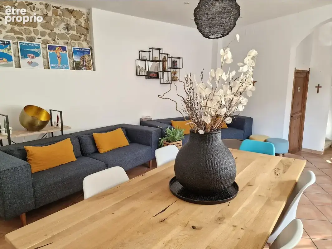 Maison de village avec terrasses - photo 2