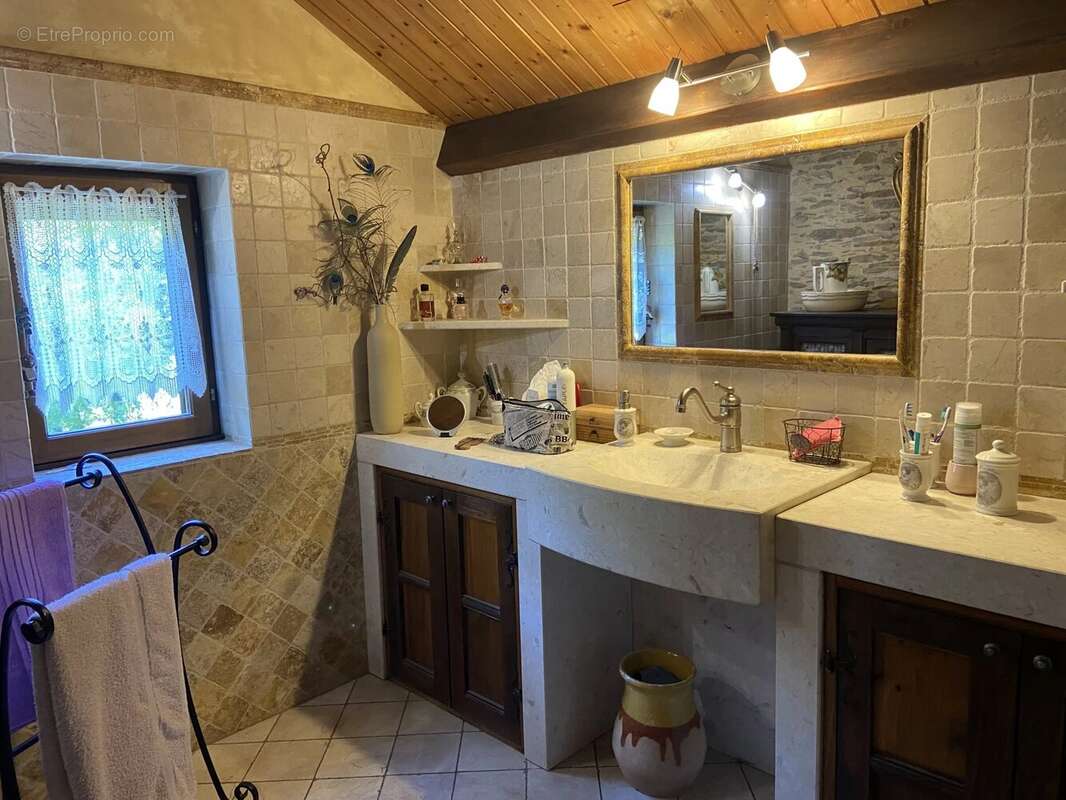 Maison à ARTHES