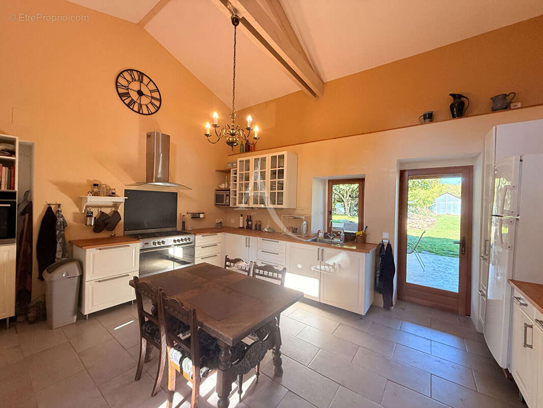 Maison à CASTELFRANC