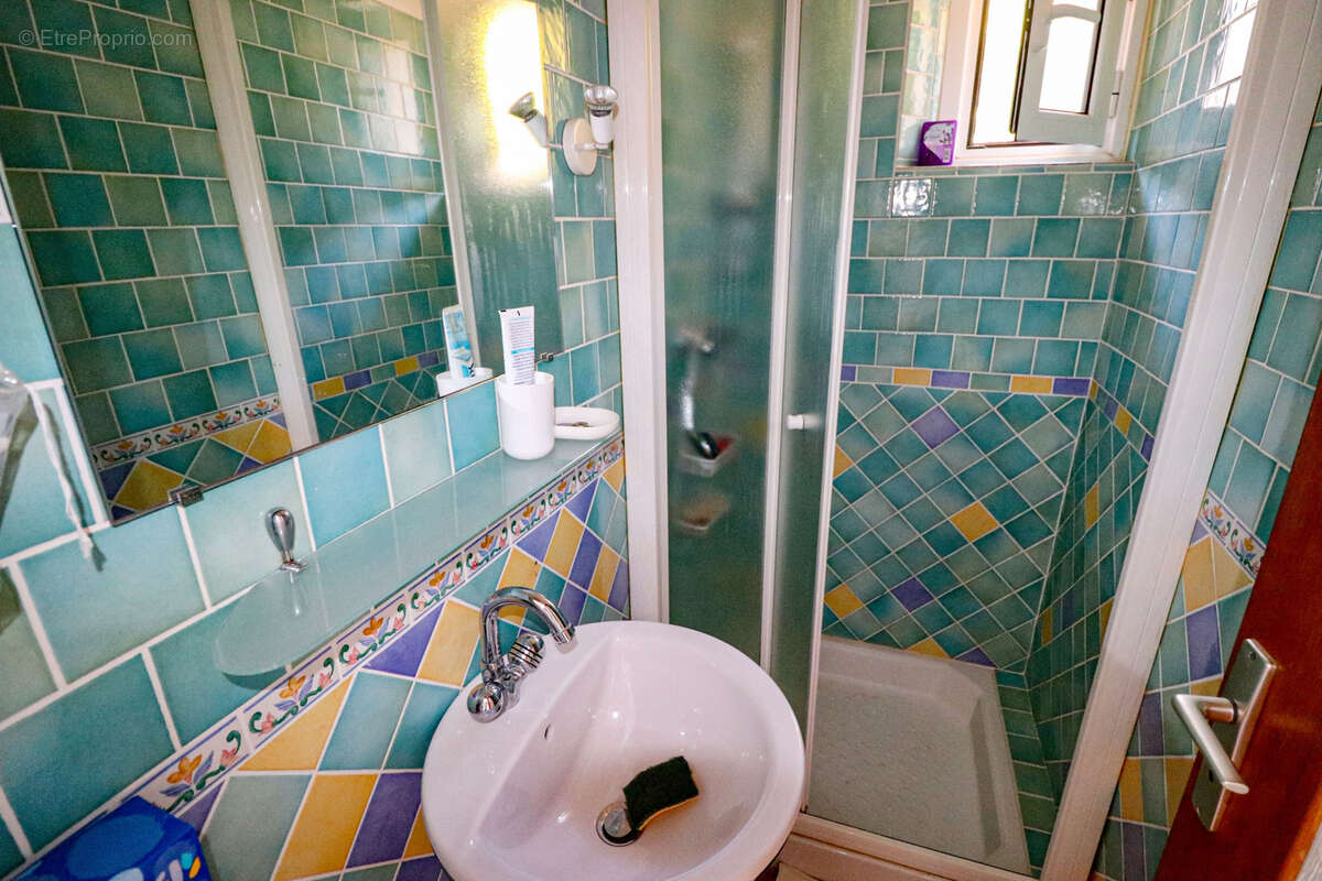 Flayosc exclusivite villa 136m2 3 chambres sur terrain 900m2 avec piscine - photo 27