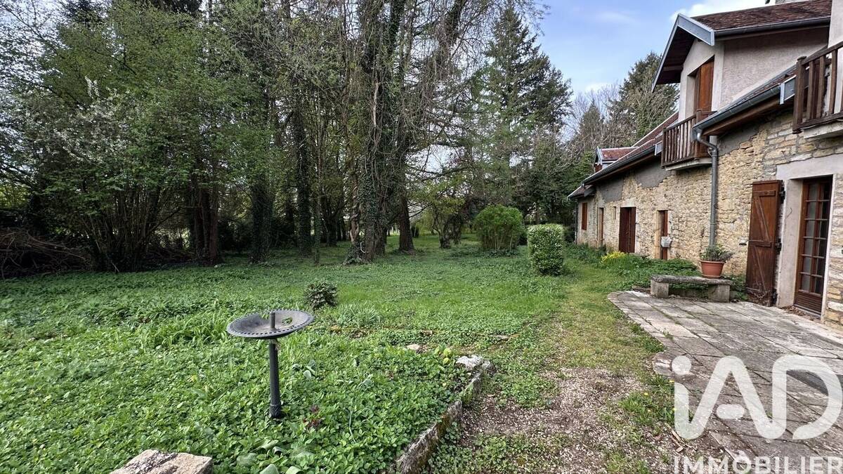 Photo 1 - Appartement à ECOLE-VALENTIN