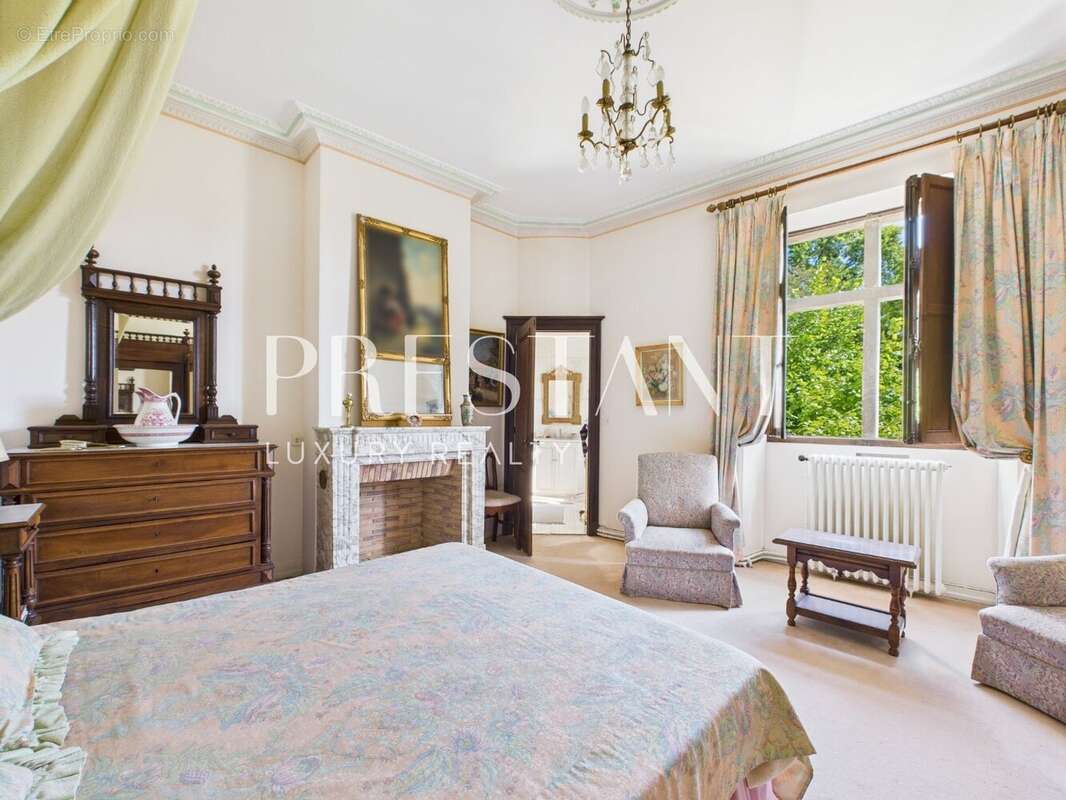 Maison à SAINT-LOUBES