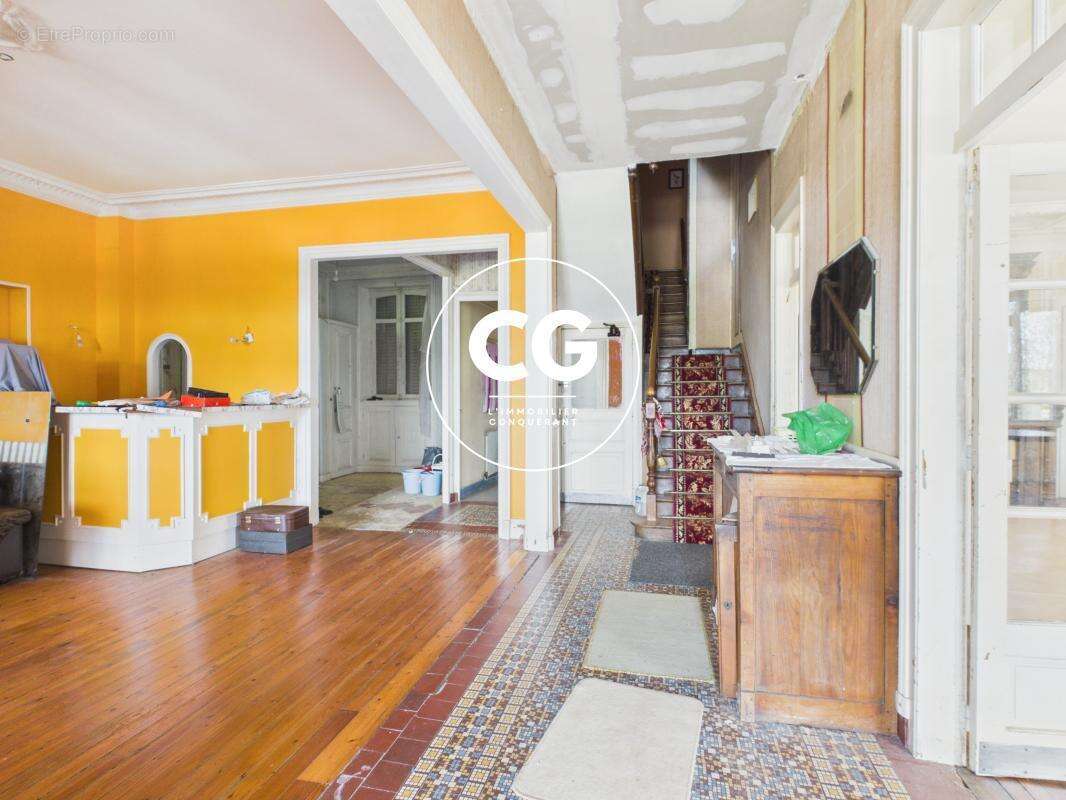 Bagnoles-de-l'Orne : une demeure de caractère au cœur du quartier Belle Époque - photo 8
