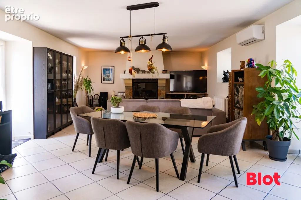 Maison 11 pièces 225 m² à vendre à Pont-Scorff (56620) - photo 5