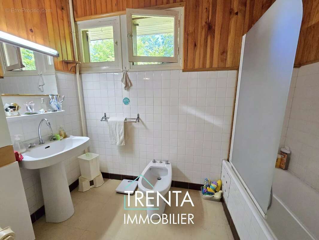 Maison à CHARAVINES