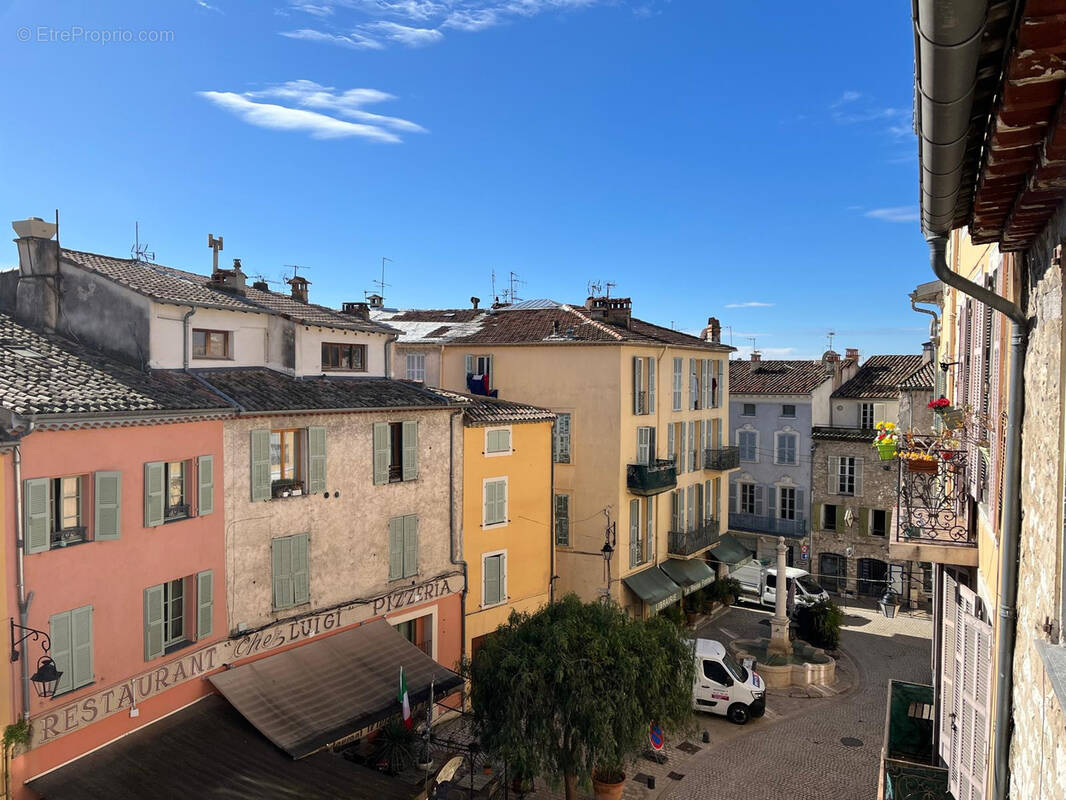 Appartement à VENCE