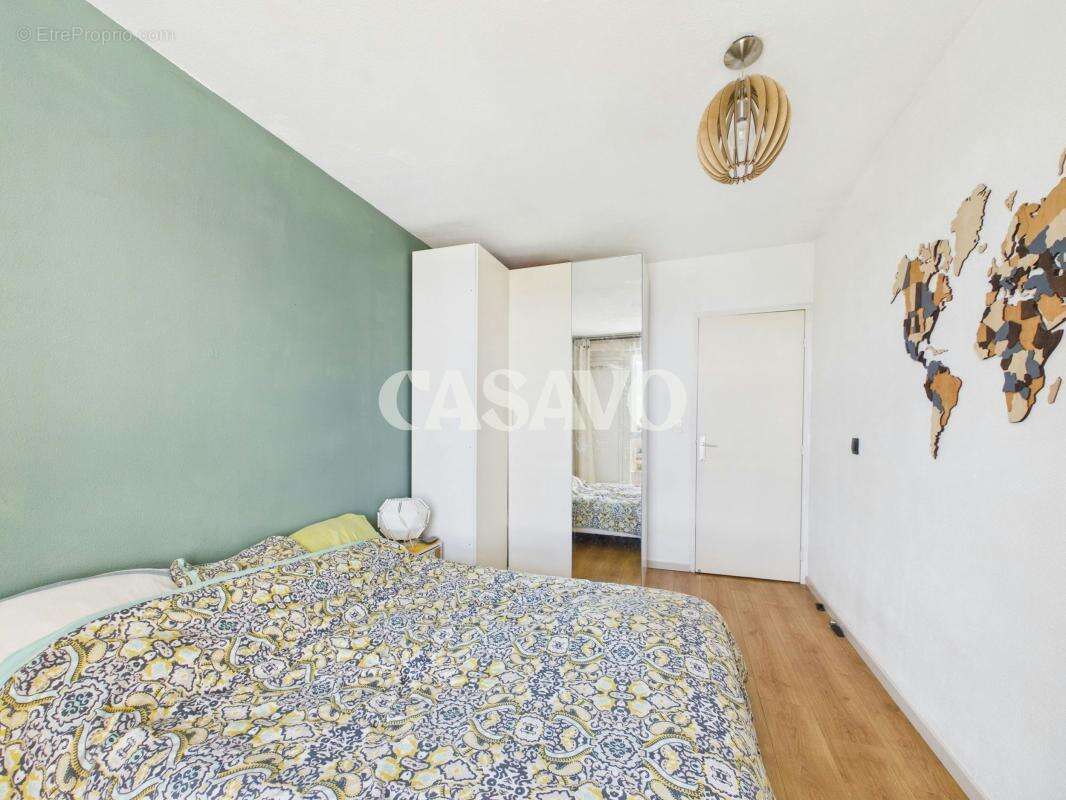 Vente Appartement 4 pièces de 77m² - 69100 Villeurbanne - photo 14
