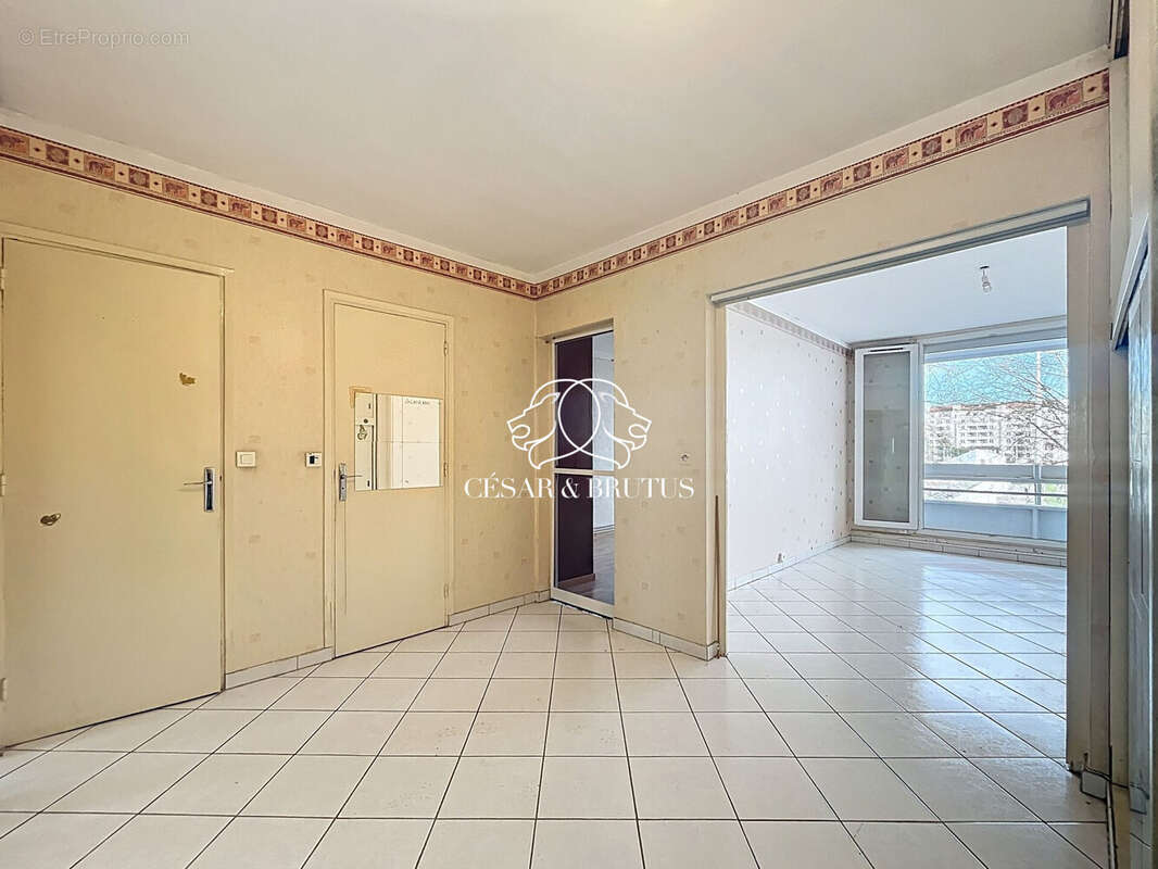 Appartement à LYON-3E