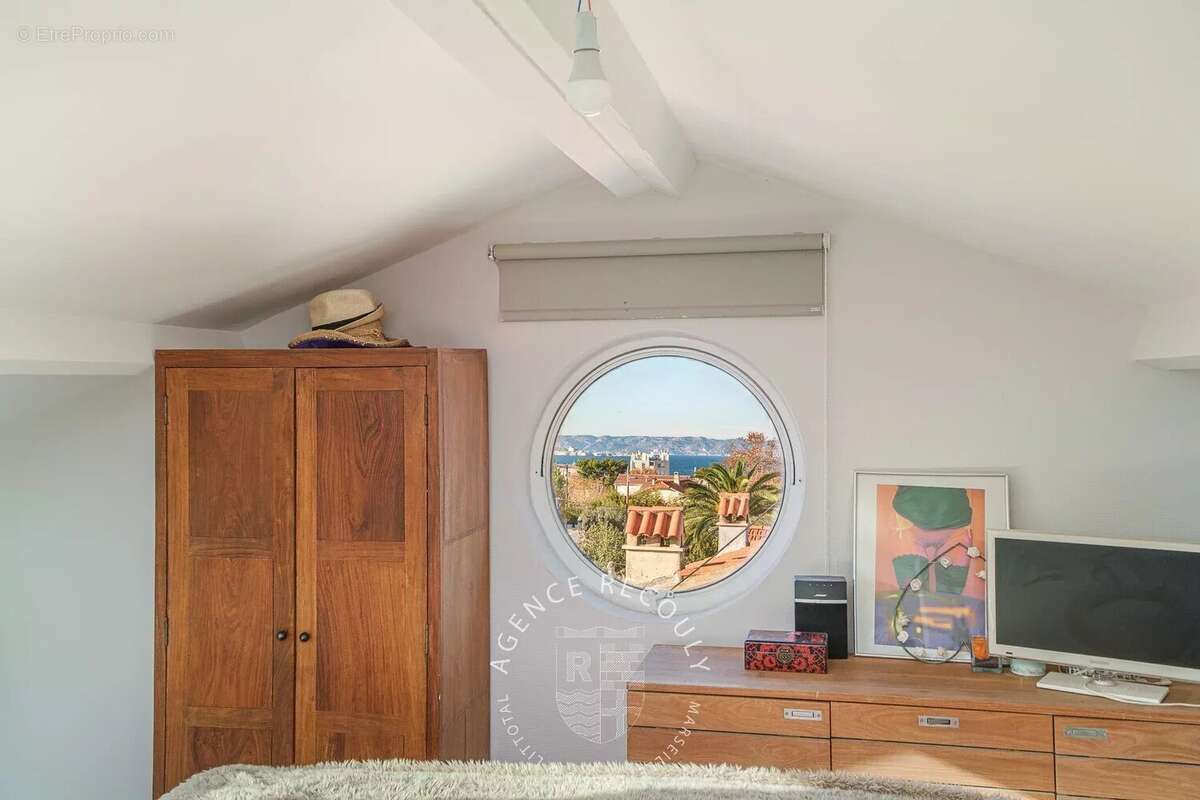 Maison à MARSEILLE-8E