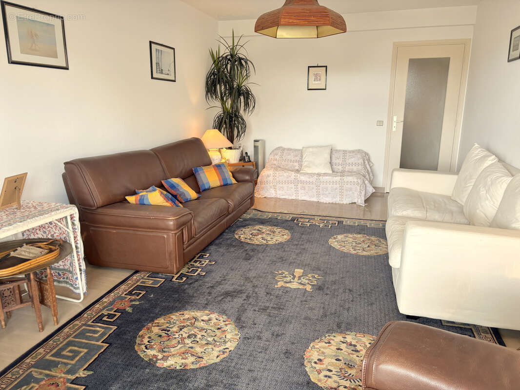 Appartement à CAGNES-SUR-MER
