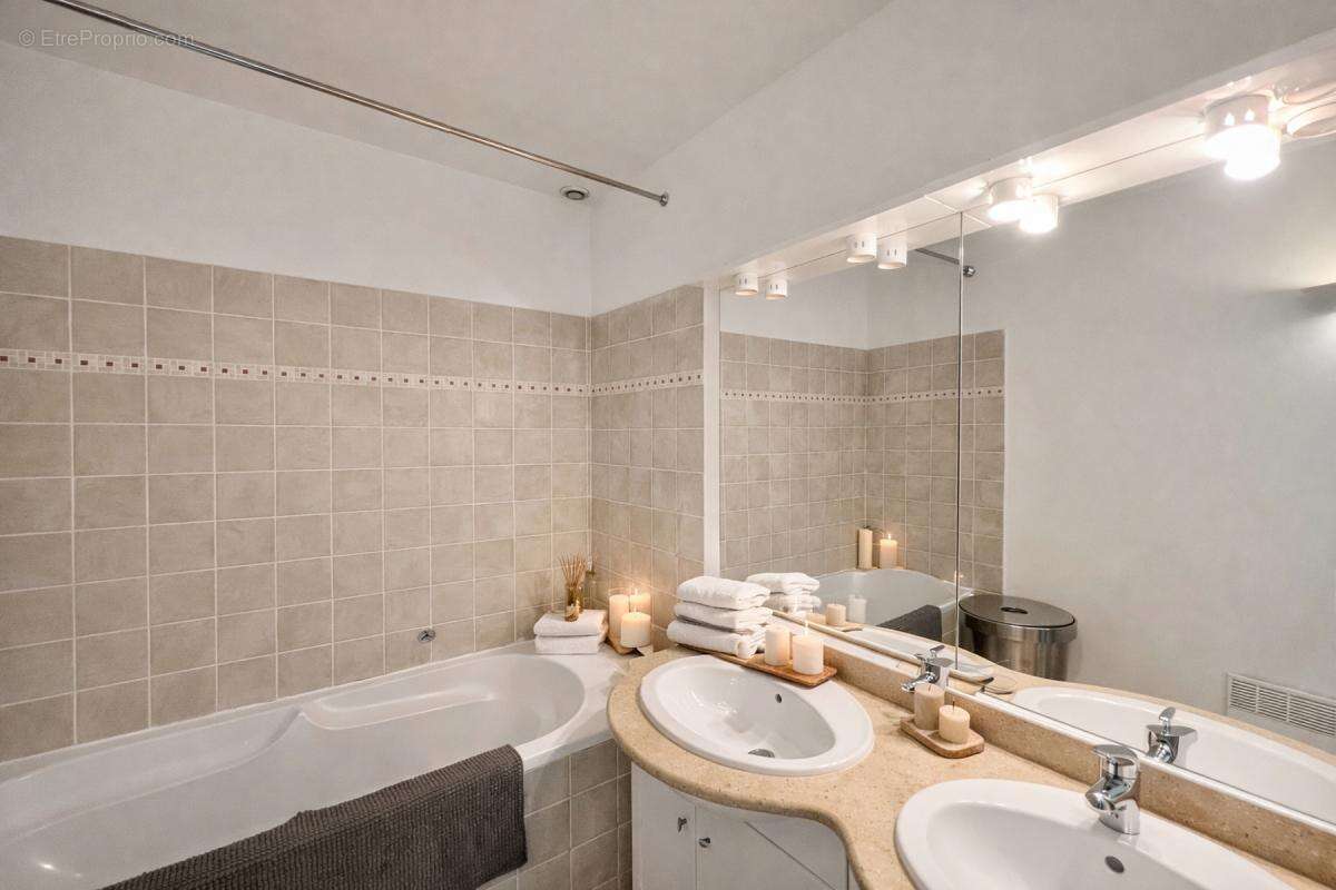 Appartement à CASSIS