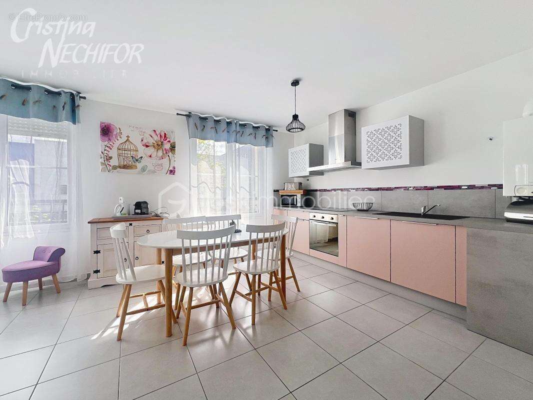 Appartement à MONTEVRAIN
