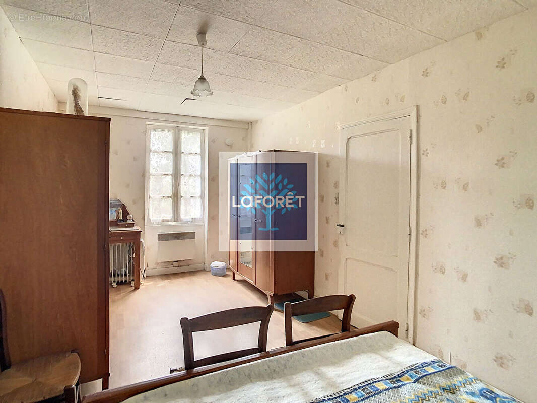 Maison à SAINT-AUBIN-DE-BLAYE