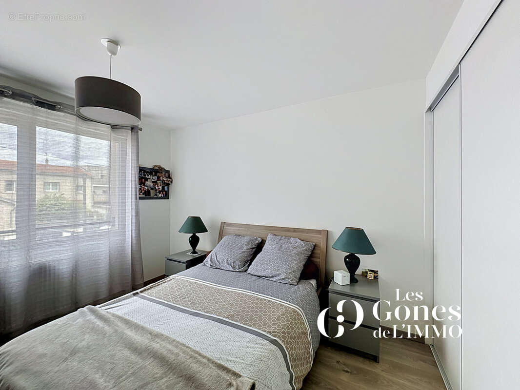 Appartement à CRAPONNE