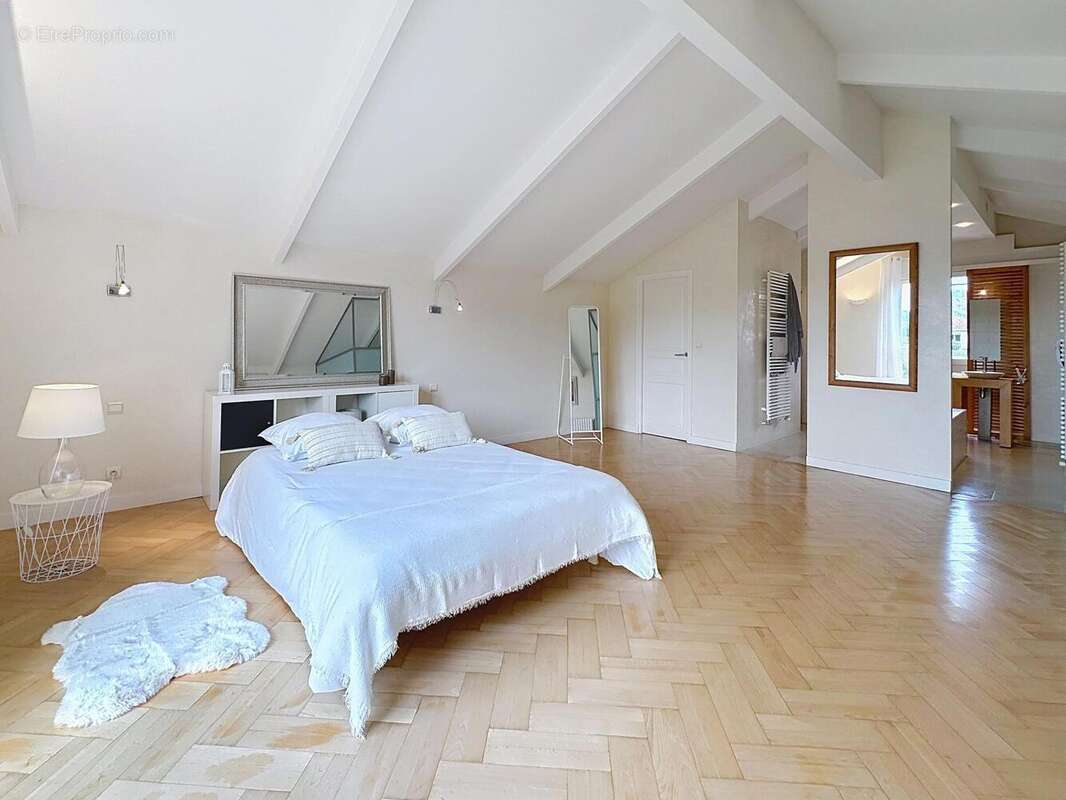 Photo 8 - Maison à CAHORS