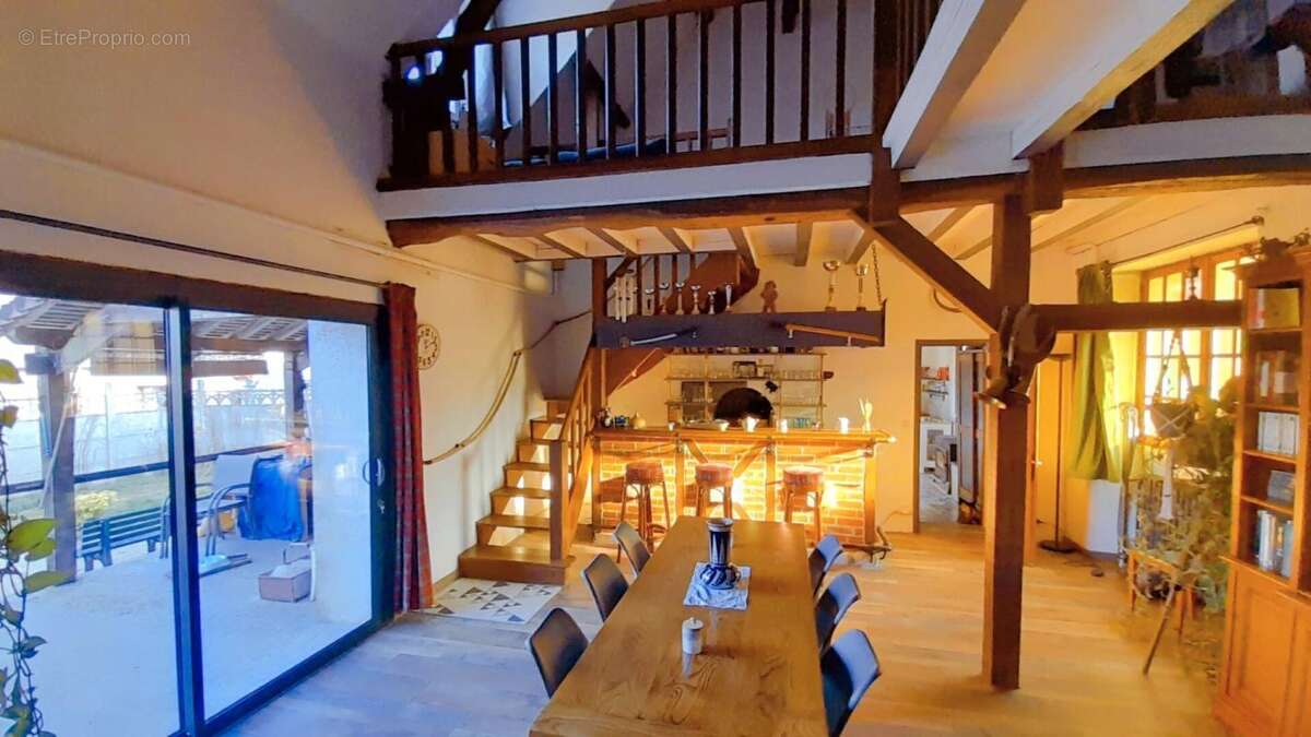 Maison à CHAUMUSSAY