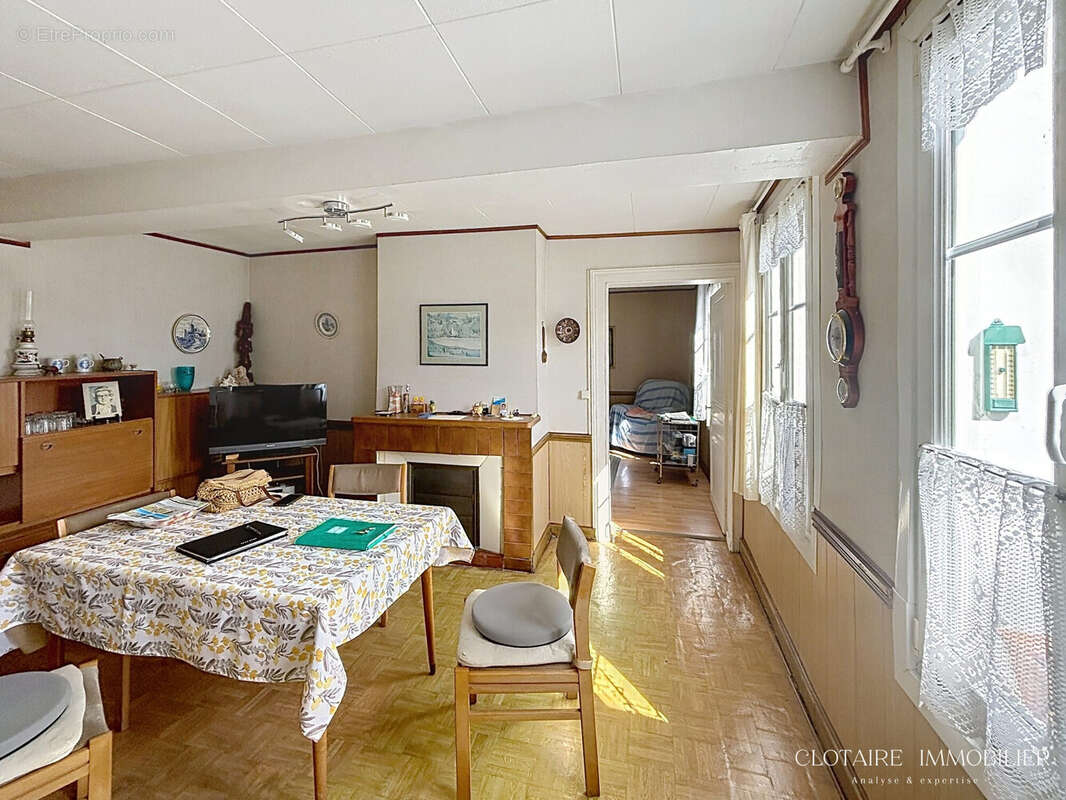 Maison 105 m² à Cambronne-Les-Ribecourt  - photo 7
