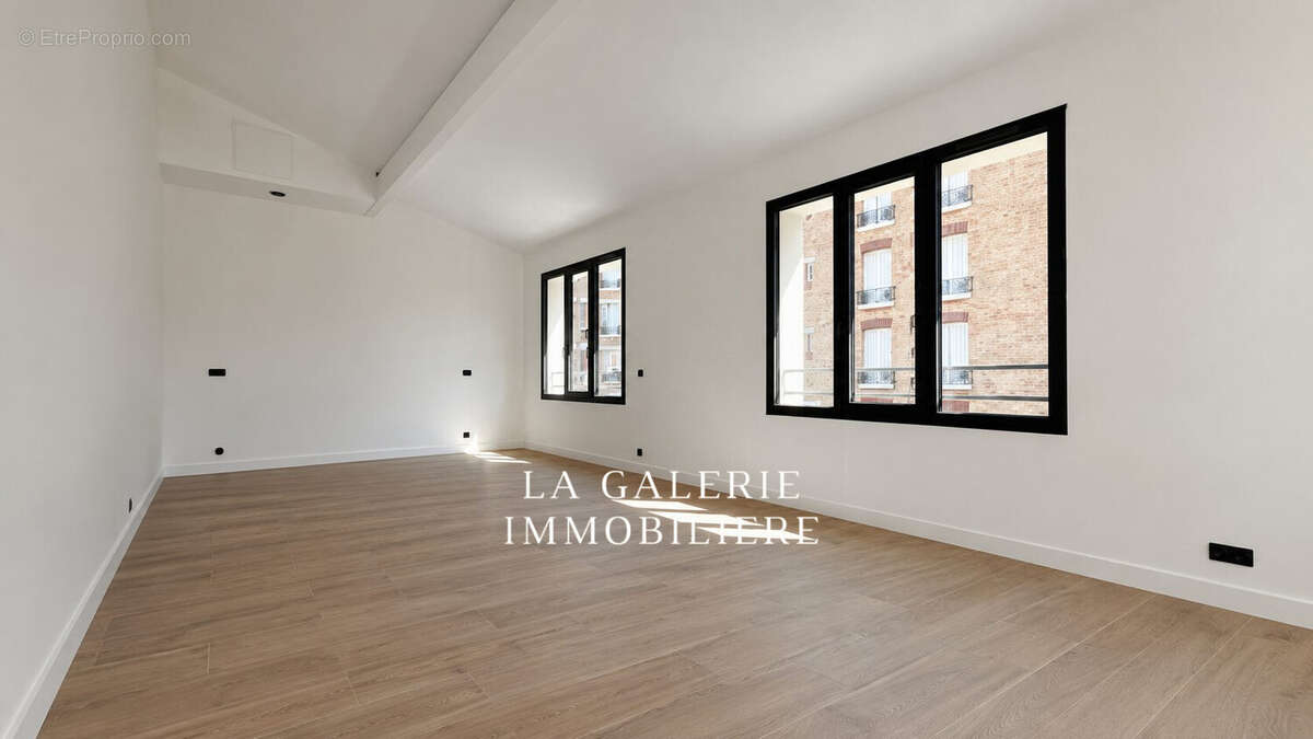 Appartement 134 m² à Puteaux  - photo 3