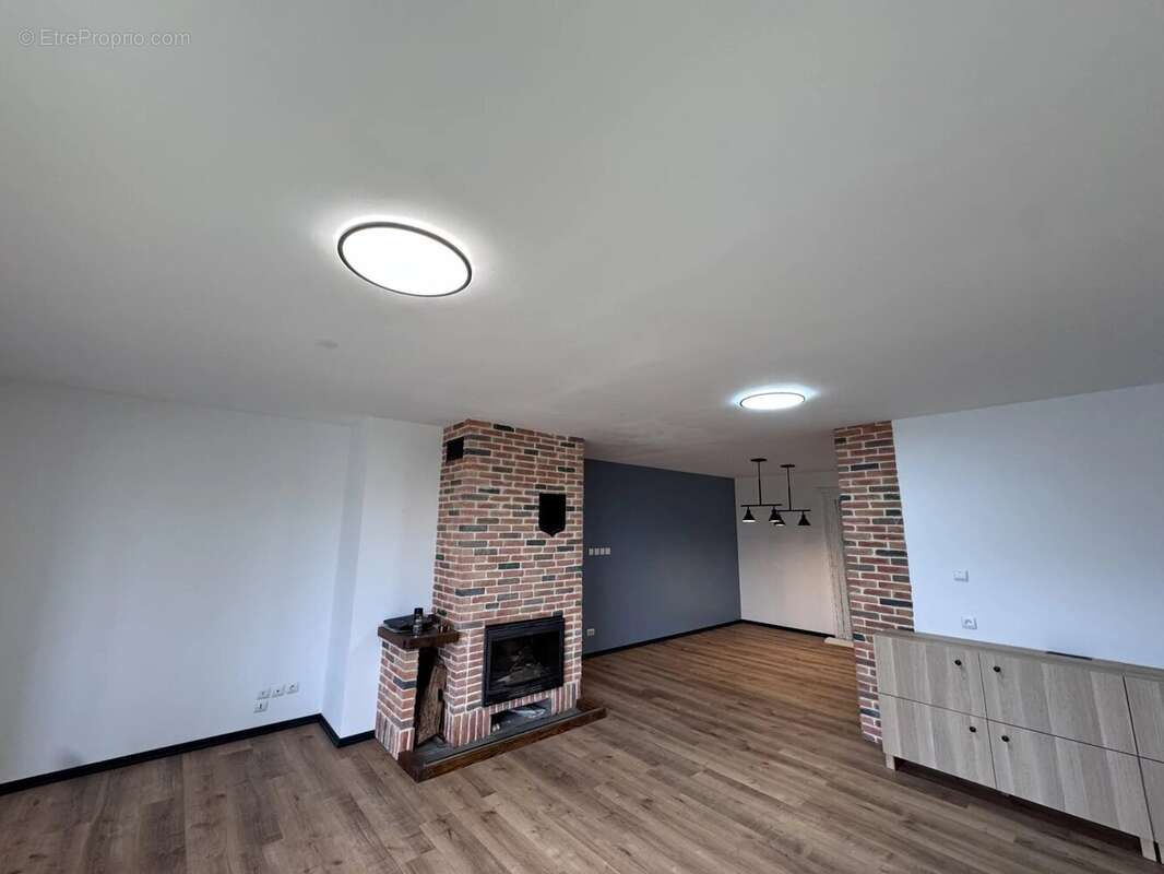 Nouveau pavillon près de Civray - photo 4