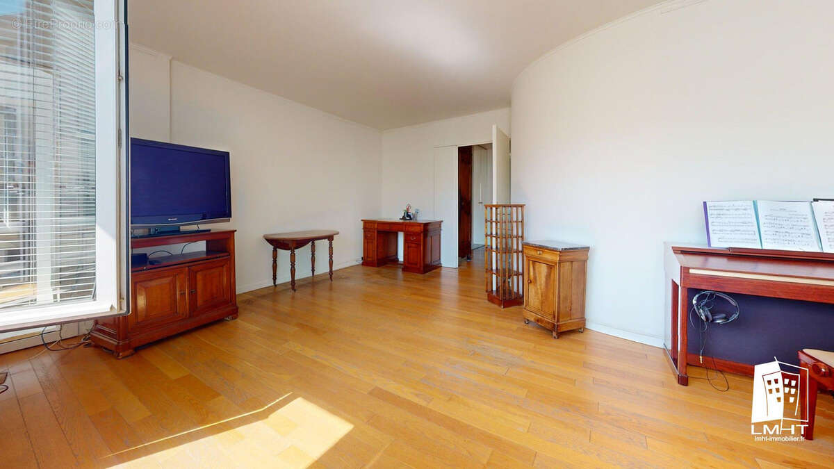 Appartement à SEVRES